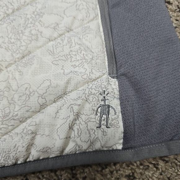 Smartwool Corbet 120 Vest Size XS Quilted White Gray Patterned Wool Winter Layer - Picture 7 of 15